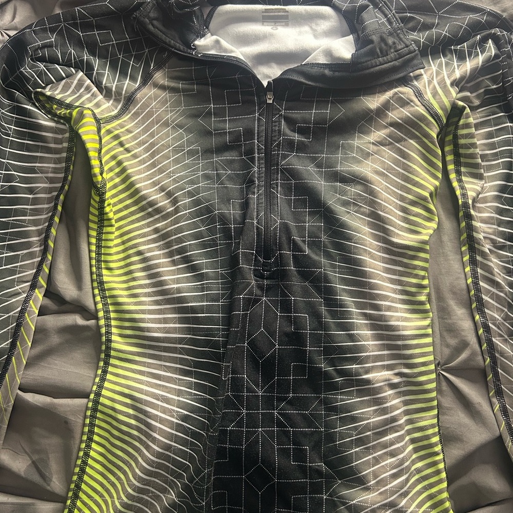 Nike Pro HyperWarm Quarter Zip Training Top – Black/Neon – Women’s Small